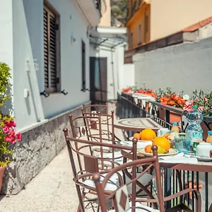 Elegant R&b Floridia Bed & Breakfast Taormina